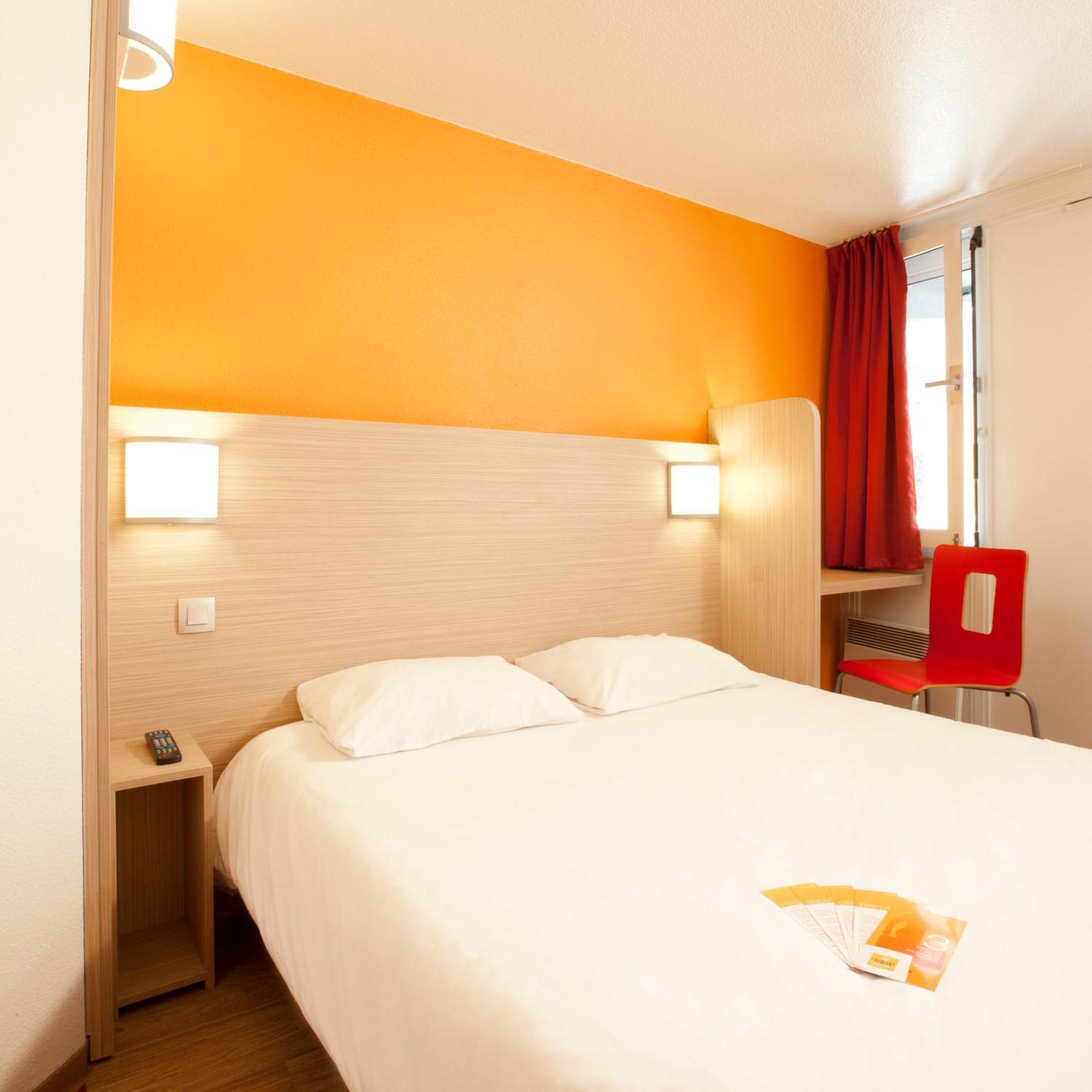 พรีเมียร์ คลาส ตูลุส นอร์ เซสแควร์ Hotel ตูลูส ภายนอก รูปภาพ